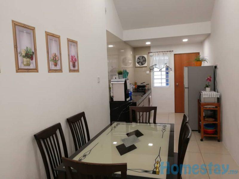 USJ2/4L WiFi 4Bed3Bath 11tetamu