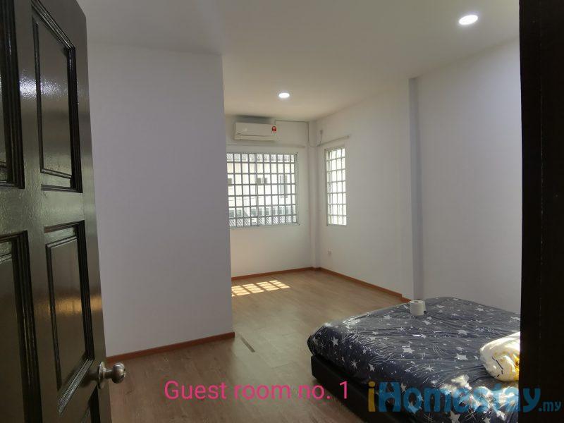 House 4bedroom with 4toilet 10pax.