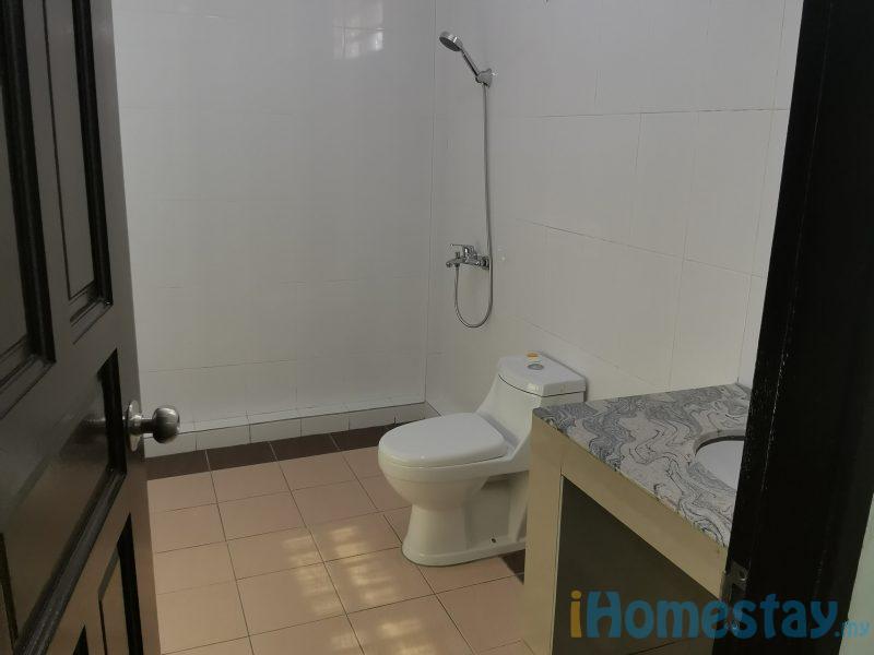 House 4bedroom with 4toilet 10pax.