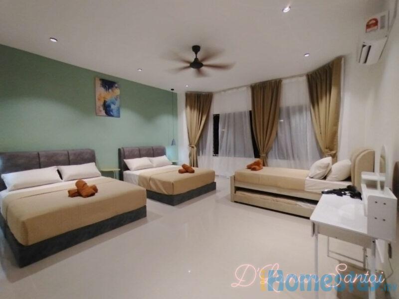 DLAMAN SANTAI KUANTAN WITH PRIVATE POOL