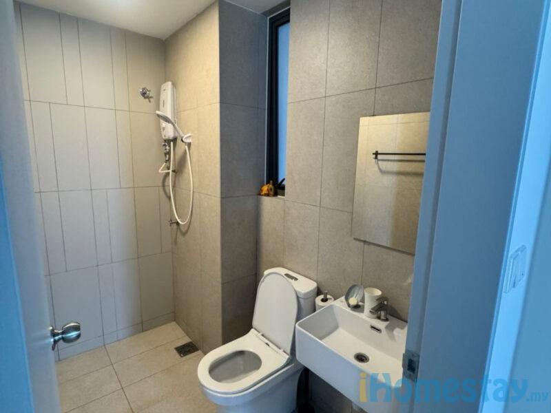 Fully furnished at Impian Meridian Condo