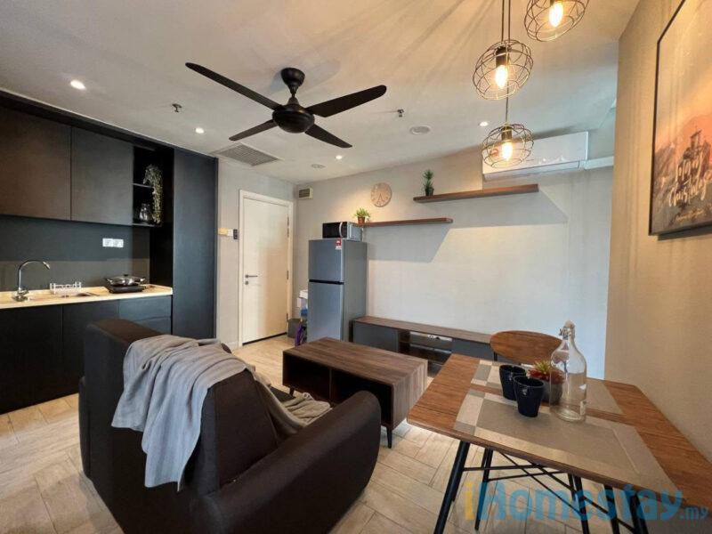 Fully furnished studio at Regina Residen