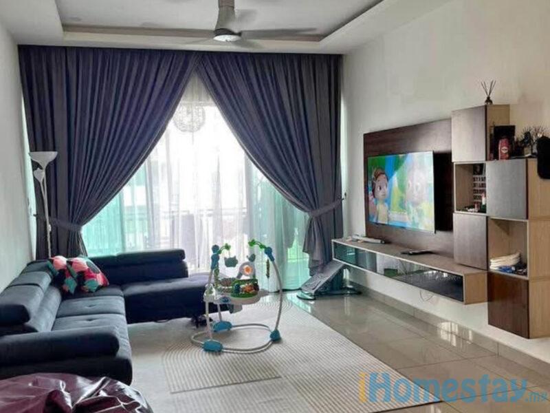 Fully furnished studio at downtown condo