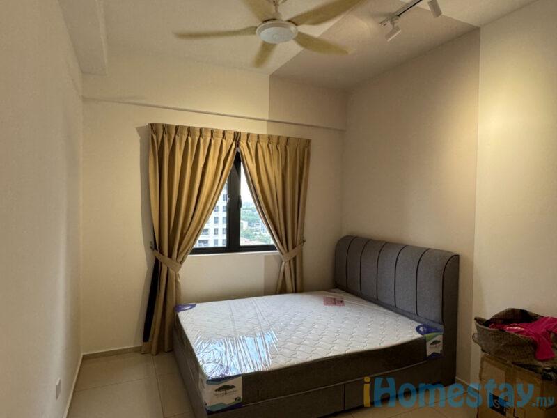 Fully furnished studio at downtown condo